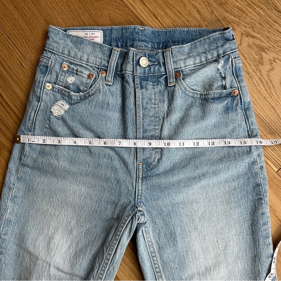 LIKE NEW GAP High Rise Cheeky Straight Jeans Size 25 / 0R - Picture 8 of 10